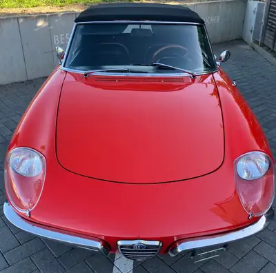 Alfa Romeo Spider 1600 Duetto Osso di Seppia 1966 — Cabriolet mythique, faible kilométrage — interni