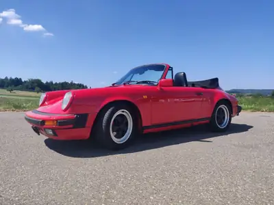 Porsche 911 Carrera Cabrio 1986 — Classique de légende, état impeccable — Außenansicht