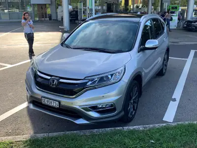 Honda CR-V 1.6 i-DTEC Executive 4WD — SUV fiable, diesel économe et sans sinistre — tableau de bord