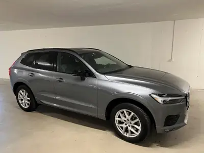Volvo XC60 B4 Diesel Mild Hybrid AWD — SUV premium sobre et fiable, 31 000 km — Seitenansicht