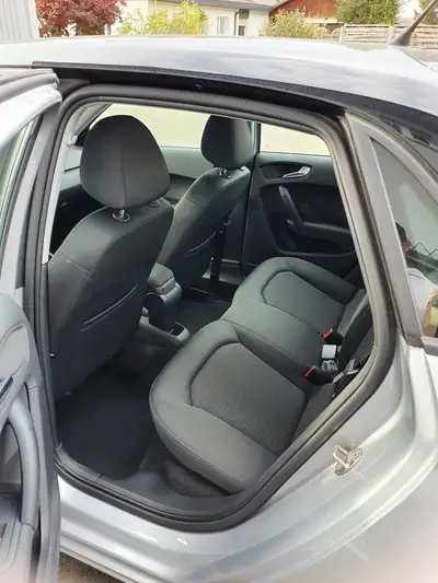 Audi A1 Sportback 1.4 TFSI Ambition — Citadine dynamique, 118'000 km, essence S-tronic — détail