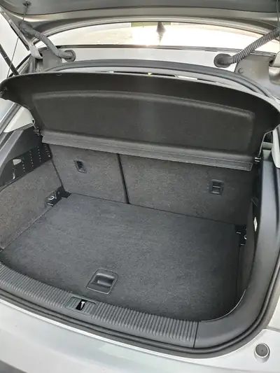 Audi A1 Sportback 1.4 TFSI Ambition — Citadine dynamique, 118'000 km, essence S-tronic — Miniature 7