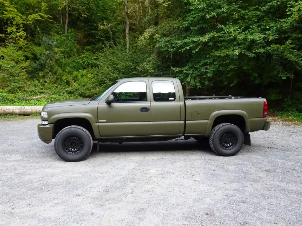 Chevrolet Silverado 2002 occasion Baar — 2