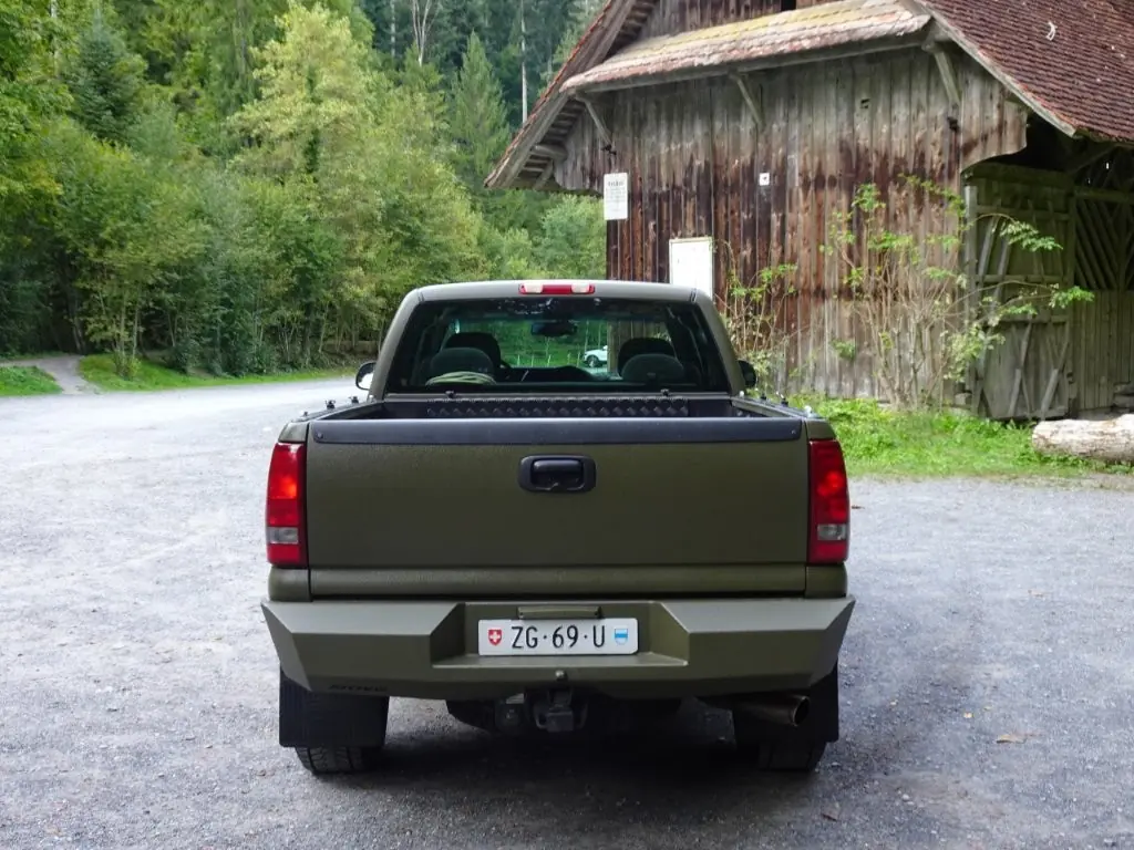 Chevrolet Silverado 2002 occasion Baar — 4