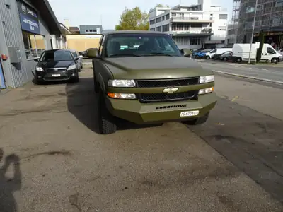 Chevrolet Silverado 2500 HD — Pickup diesel robuste, 200'000 km, sans accident — Miniatura 17