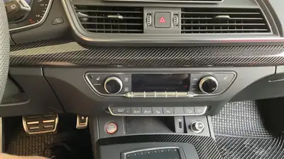 Audi SQ5 TDI Quattro — SUV premium 398 ch, full carbone, entretien impeccable — Miniature 13