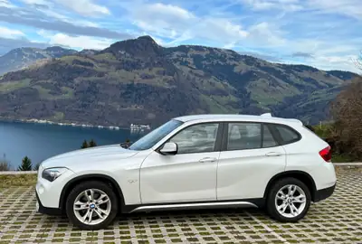 BMW X1 sDrive20d Efficient Dynamics — SUV compact diesel économe, 220'000 km — Miniatur 16