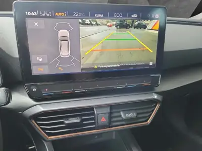 CUPRA Leon Plug-in Hybrid — Performance sportive et efficacité énergétique — Thumbnail 8