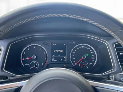 VW T-ROC Cabriolet 150 ch — Roadster compact dynamique, 88 500 km — Thumbnail 7
