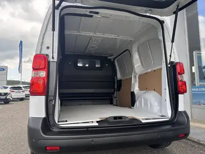 Citroën Jumpy 2024 — Utilitaire diesel performant, quasi neuf (200 km) — Thumbnail 9