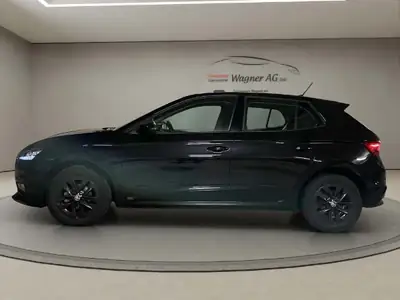 Skoda Fabia 2022 — Citadine fiable à faible kilométrage, motorisation essence efficace — side view