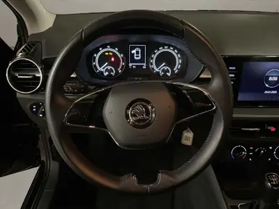 Skoda Fabia 2022 — Citadine fiable à faible kilométrage, motorisation essence efficace — detail