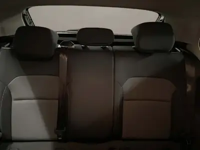 Skoda Fabia 2022 — Citadine fiable à faible kilométrage, motorisation essence efficace — Thumbnail 11