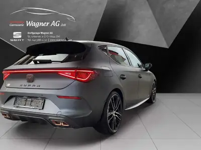 CUPRA Leon Plug-in Hybrid — 245 ch, transmission automatique, 64 500 km seulement — interior