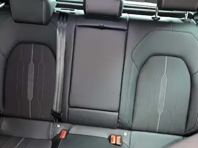 CUPRA Leon Plug-in Hybrid — 245 ch, transmission automatique, 64 500 km seulement — Thumbnail 13