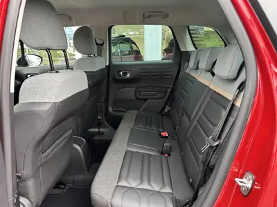 Citroën C3 Aircross 2024 — SUV urbain dynamique, 9000 km seulement — Thumbnail 7