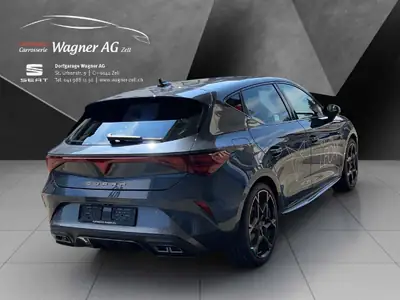 CUPRA Leon Mild-Hybrid — Sportivité et efficacité énergétique pour 7500 km seulement — Innenraum