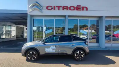 Citroën C4 2025 — Mild-Hybrid Benzin/Elektro, 4000 km seulement — Armaturenbrett