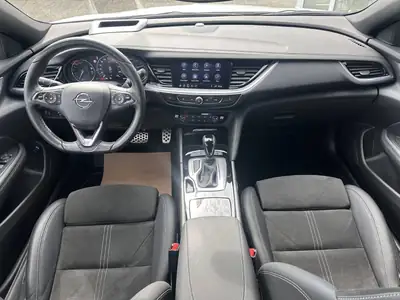 Opel Insignia Break 2021 — 230 ch, Transmission automatique, Traction intégrale — Thumbnail 8
