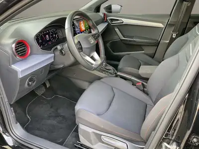 SEAT Ibiza 2025 — Citadine dynamique, boîte auto, faible kilométrage — dashboard