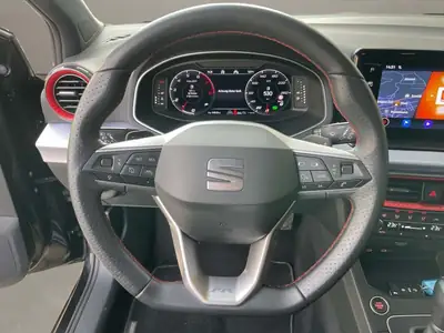 SEAT Ibiza 2025 — Citadine dynamique, boîte auto, faible kilométrage — detail