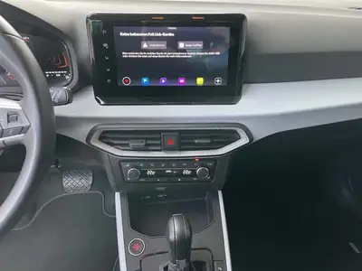 SEAT Arona 2024 — SUV compact fiable, moteur essence 115 ch, boîte auto — Thumbnail 10