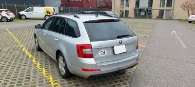 Skoda Octavia Break Diesel 184 ch — Spacieux, performant et tout équipé — tableau de bord