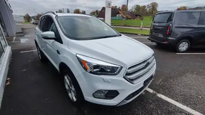 Ford Kuga 2017 — SUV robuste diesel 150 ch, traction intégrale — rear view