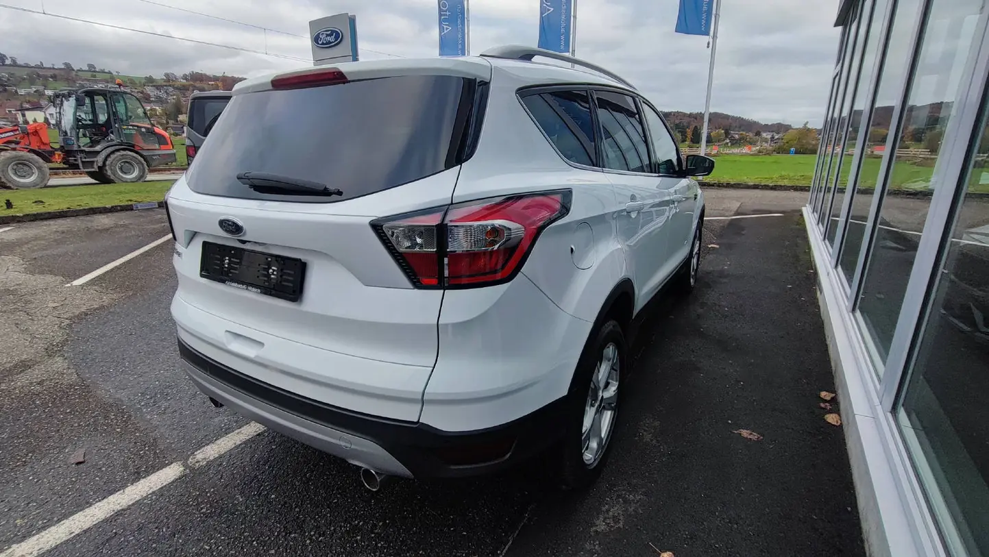 Ford Kuga 2017 occasion Hitzkirch — 4