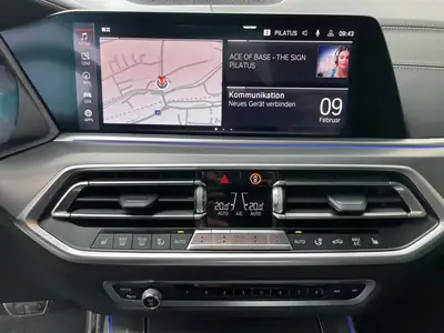BMW X5 M50 — SUV premium 400 ch, transmission intégrale, diesel puissant — Thumbnail 9