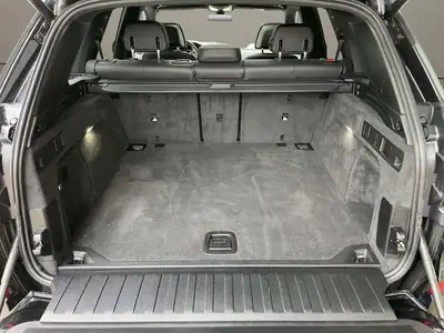BMW X5 M50 — SUV premium 400 ch, transmission intégrale, diesel puissant — Thumbnail 12