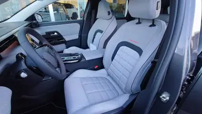 Citroën e-C5 Aircross 2025 — SUV électrique 213 ch, autonomie généreuse et design élégant — Thumbnail 7