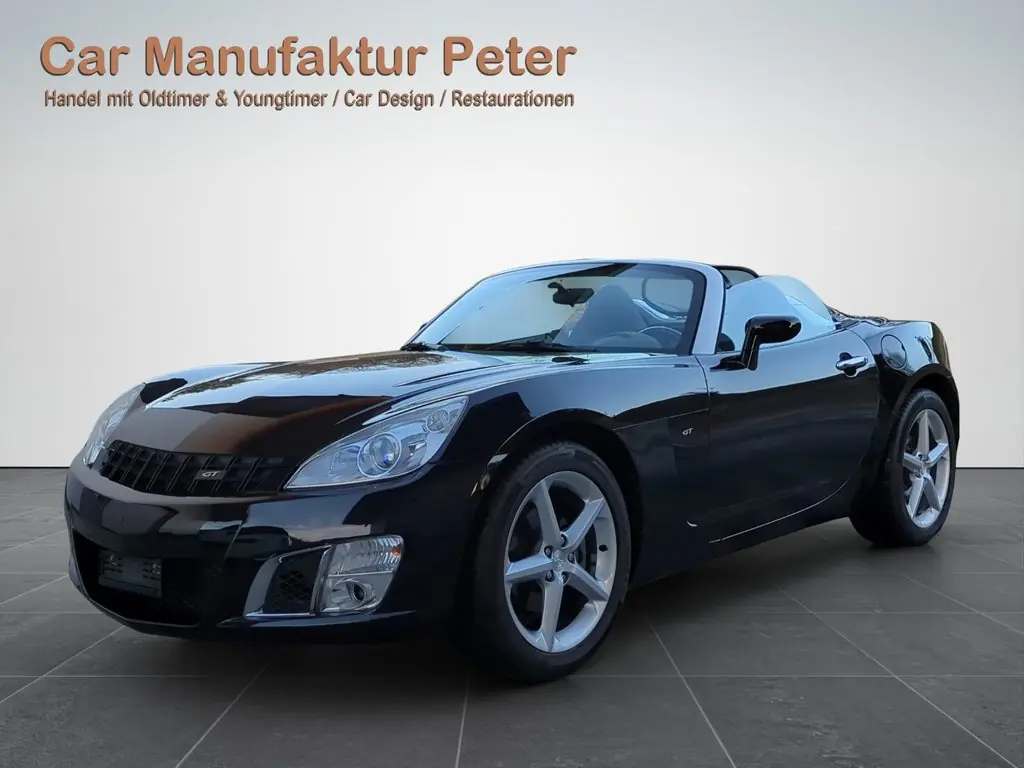 Opel GT 2.0 Turbo — Roadster sportif légendaire, 27 000 km seulement