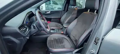 Ford Kuga Hybrid 2023 — SUV compact hybride, 44'000 km, traction intégrale — Thumbnail 7