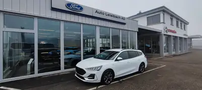 Ford Focus Kombi Mild-Hybrid — Polyvalence et efficacité énergétique — exterior view