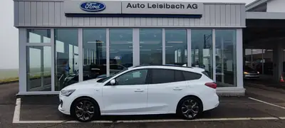 Ford Focus Kombi Mild-Hybrid — Polyvalence et efficacité énergétique — dashboard
