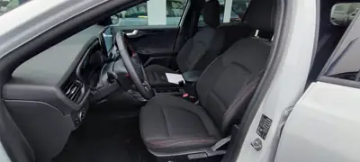 Ford Focus Kombi Mild-Hybrid — Polyvalence et efficacité énergétique — Thumbnail 7
