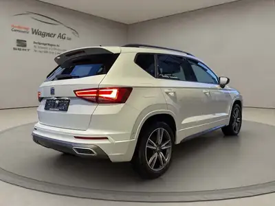 SEAT Ateca 2022 — SUV polyvalent avec transmission intégrale, 95000 km — interior