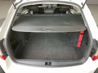 Skoda Octavia Diesel Automatique — Monospace polyvalent, 170 500 km, motorisation robuste — Thumbnail 12