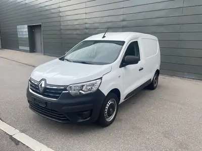 Renault Express 2022 — Utilitaire compact pratique, essence 100 ch, 81 000 km — rear view