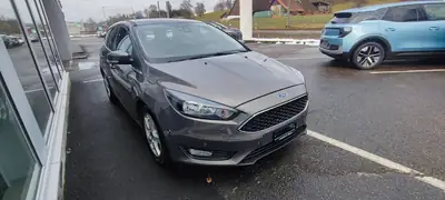 Ford Focus Kombi 2015 — Motorisation 150 ch, transmission automatique, 123'000 km — side view