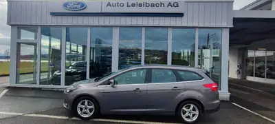 Ford Focus Kombi 2015 — Motorisation 150 ch, transmission automatique, 123'000 km — dashboard