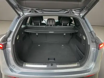 XPeng G9 — SUV électrique 550 ch, AWD haute performance, ultra faible kilométrage — Thumbnail 12