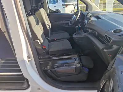 Citroën Berlingo 2026 — Utilitaire compact 110 ch, essence, très faible kilométrage — Miniatur 9