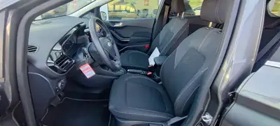 Ford Fiesta 2024 — Mild-Hybrid écologique, 26 900 km, transmission automatique — Thumbnail 7