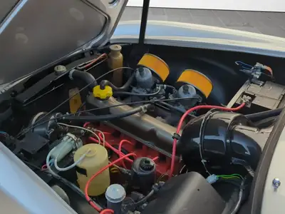 Volvo P1800 1968 — Coupé sportif culte, restauration complète, État exceptionnel — Thumbnail 17