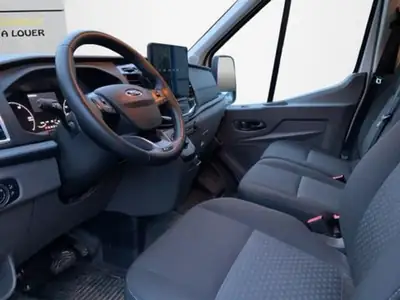 Ford E-Transit — Fourgon électrique 184 ch, seulement 18'000 km — Miniature 10