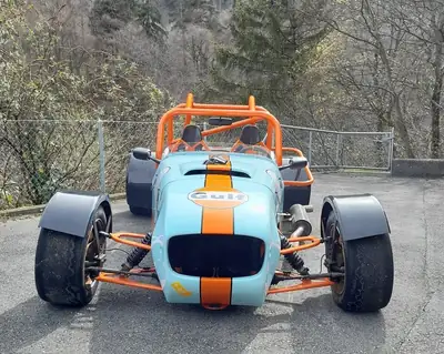 Lotus HKT Seven 2011 — Roadster légendaire, moteur Hayabusa 197 ch, état impeccable — intérieur