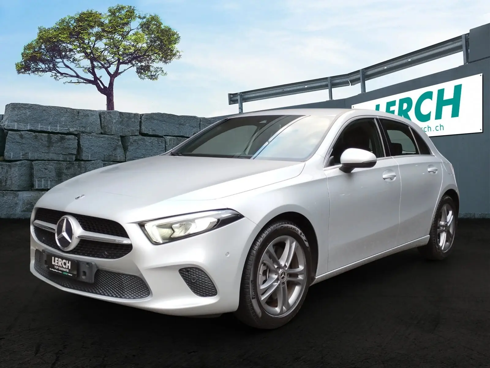 Mercedes-Benz Classe A 250 — Berline compacte sportive, 224 ch et seulement 18 500 km