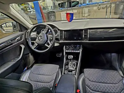 Skoda Kodiaq 2019 — SUV 7 places diesel, transmission automatique, motricité intégrale — Armaturenbrett